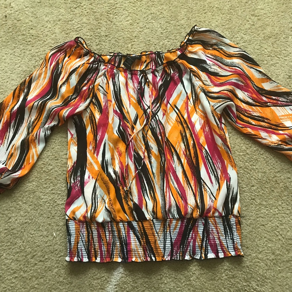 Colorful Summer Top 👚 - Picture 2 of 4